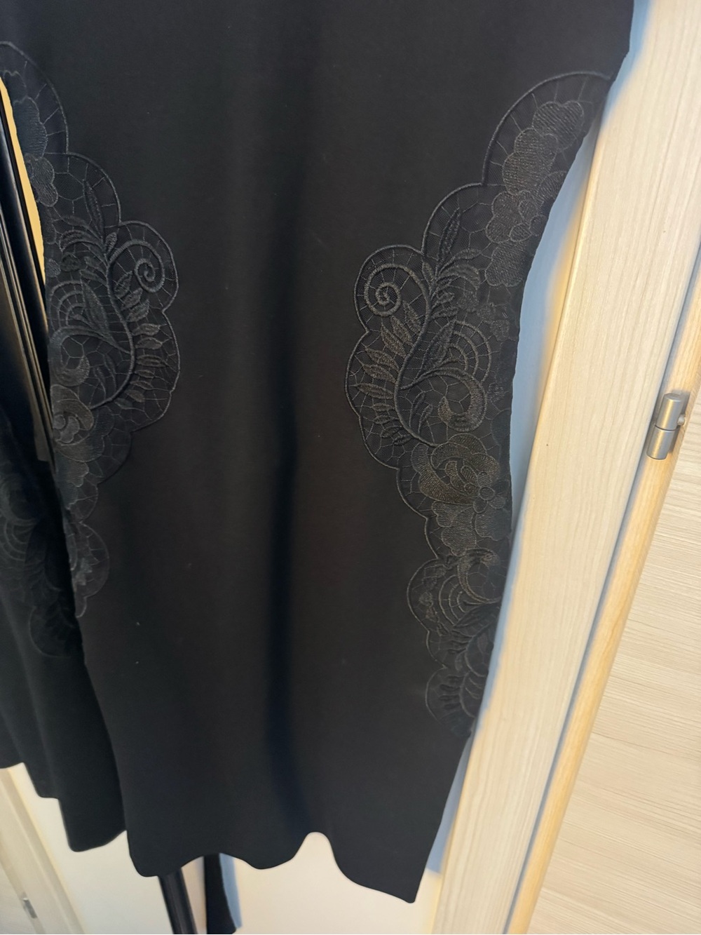 BCBGMaxAzria Black Embroidered Short Sleeve Mini Dress - Picture 4 of 5